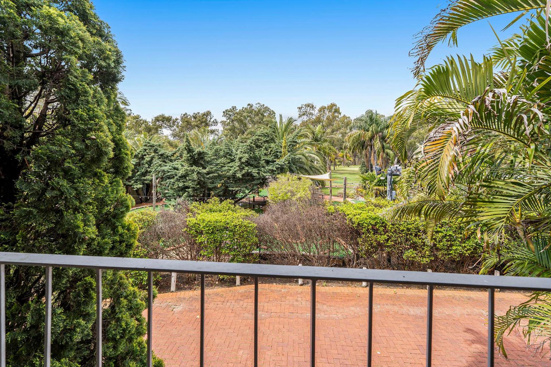 The Swan Valley Hotel Henley Brook Екстериор снимка